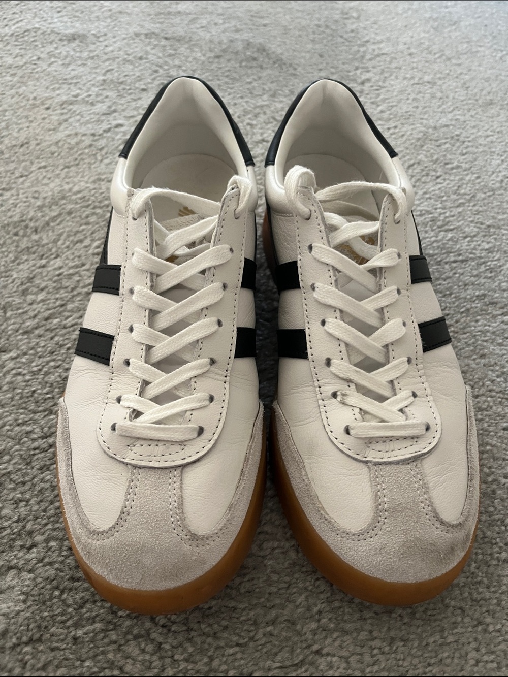 Woman’s Leather Gola Cyclone Sneakers White with Black Stripes and Gum Sole